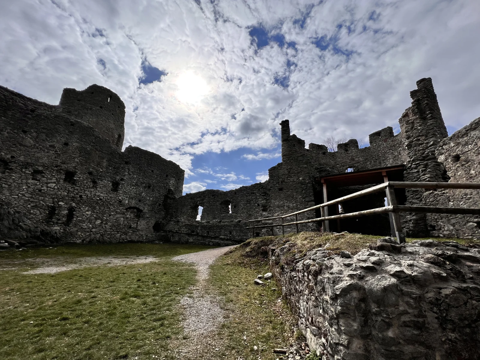 Rovine del castello Eisenberg e Hohenfreyberg