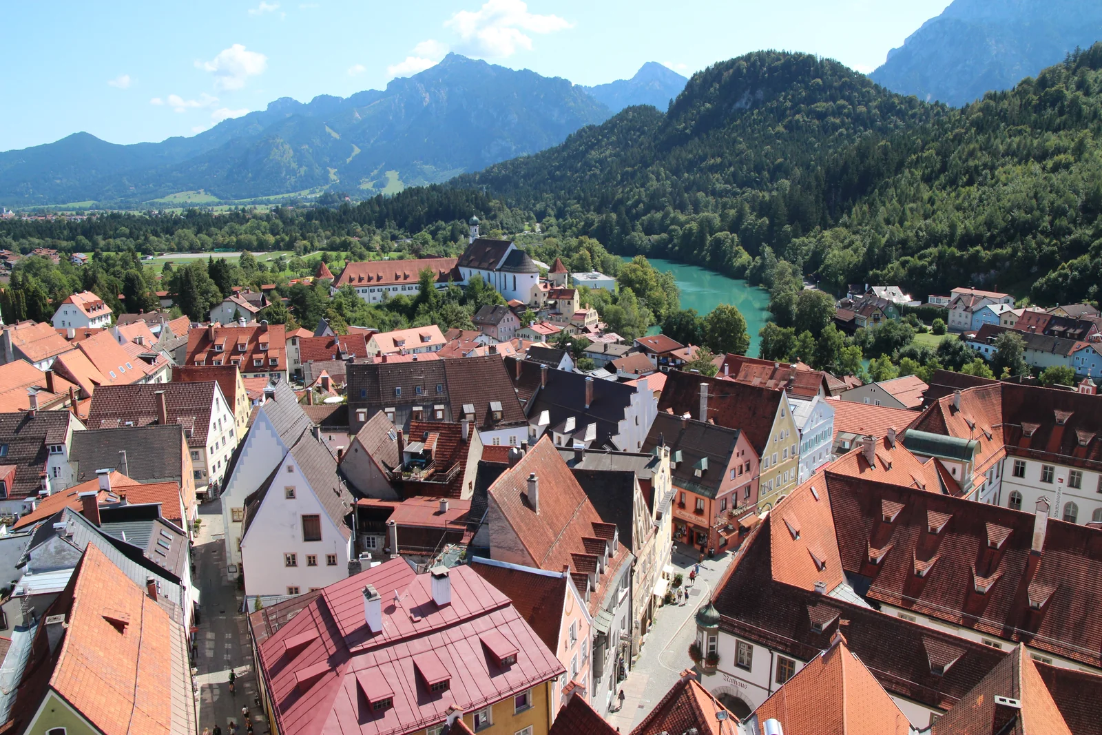 Los tejados del casco antiguo de Füssen
